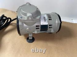 Cole-Parmer PTFE-Coated Vacuum/Pressure Diaphragm Pump 0.75 cfm, 115 VAC