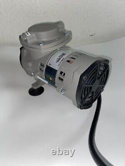Cole-Parmer Vacuum/Pressure Diaphragm Pump, PTFE-Coated Wetted Parts, 0.75 cfm