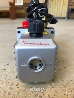NEW Rotary Vane Vacuum Pump 3.0 CFM