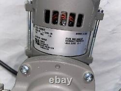 New Cole Parmer PTFE-Coated Vacuum Pump, Gauge/Reg/Valve 0.75 cfm/23.2Hg-25psi