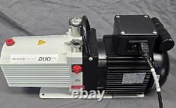 Pfeiffer 5.3CFM Model DUO 11 P/N PK D59 521 C Vacuum Pump 220v