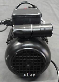 Pfeiffer 5.3CFM Model DUO 11 P/N PK D59 521 C Vacuum Pump 220v