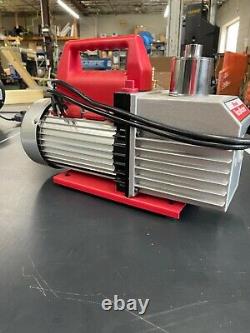 Robinair 15800 // 8 Cfm Vacuum Pump // Used