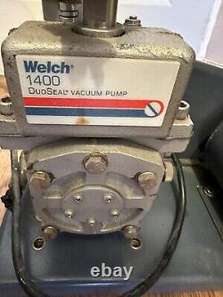WELCH 1400B-01 DUOSEAL, 1Ph, 0.9 CFM Belt Drive Rotary Vane Vacuum Pump