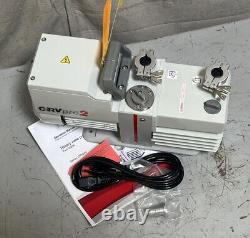 WELCH 3021-01 Vacuum Pump. 4 hp 1 Ph 115V AC 0.37 cfm Free Air Displacement