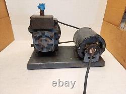 Welch 1400 Duo Seal Vacuum Pump WithGE 1/3 Hp 1725Rpm 115v 0.9Cfm