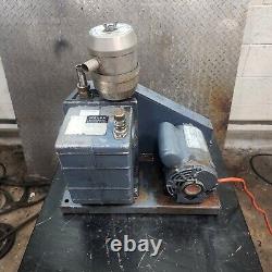 Welch DuoSeal 1402 Vacuum Pump 115/230v 5.6 CFM #1 M15F