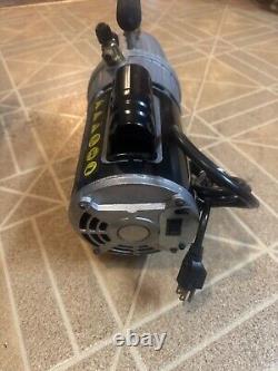 Yellow Jacket 93600 2 stage hvac vacuum pump, great condition, new motor