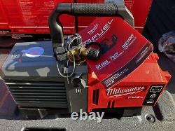 Pompe à vide Milwaukee M18 FUEL 5 CFM 2941-20 (Outil seulement)