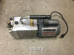 Robinair High Vacuum Pump Model# 15102b Cvc, 3 Cfm- Pour Les Pièces Seulement