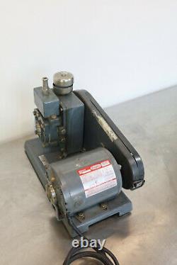 Welch 1400 Duoseal Pompe À Vide Rotary Vane // Works Well // 115vac // Joint Duo